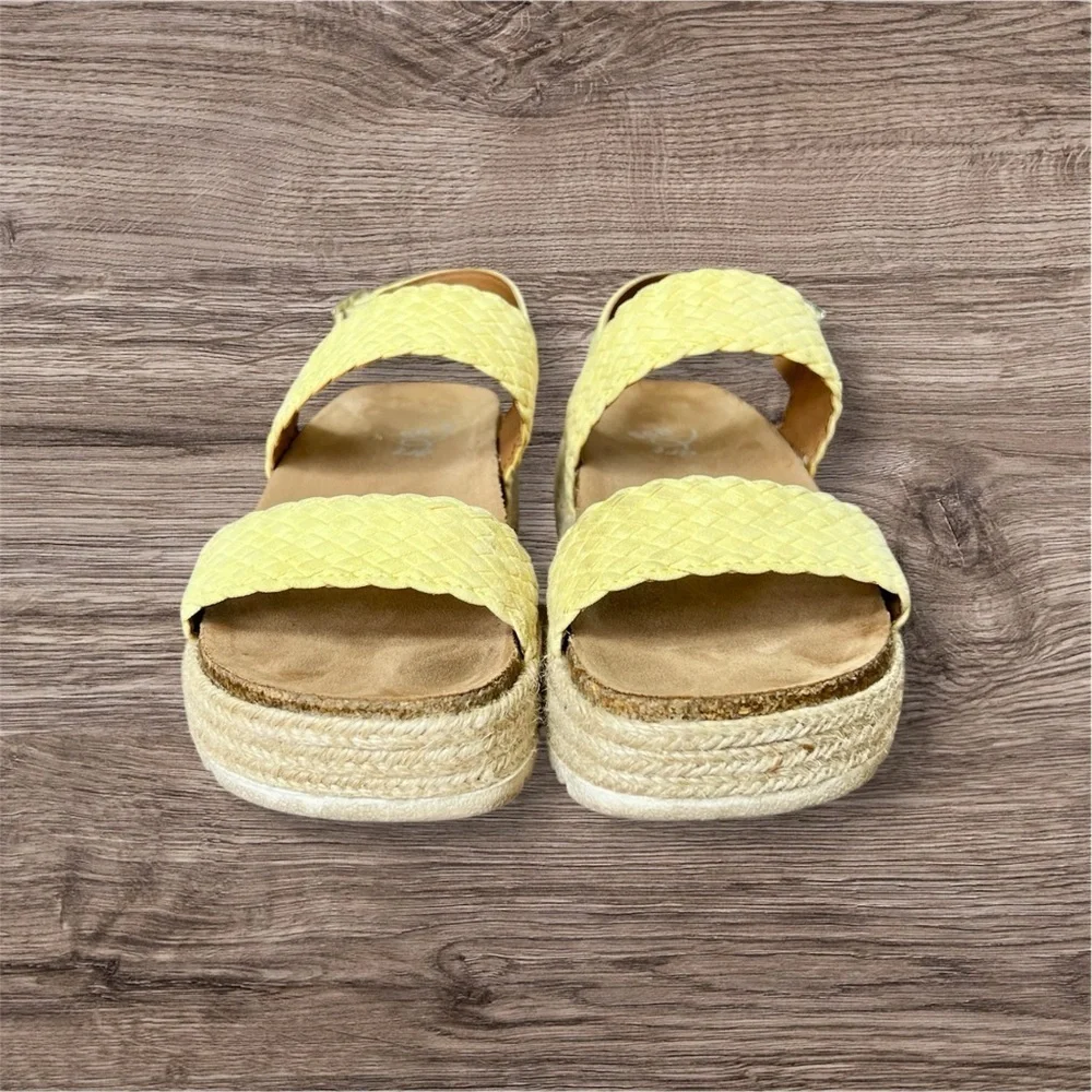 Art Class Yellow Espadrille Buckle Sandals Braided Straps Size 13 Girls